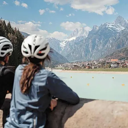 Mostesi Dolomites فندق